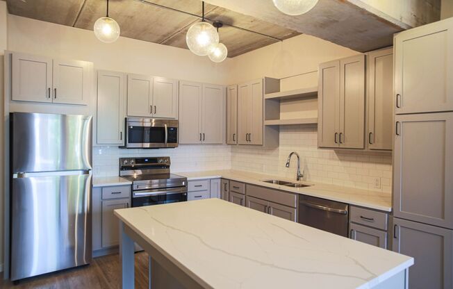 1 bed, 1 bath, 681 sqft, $1,500, Unit 114