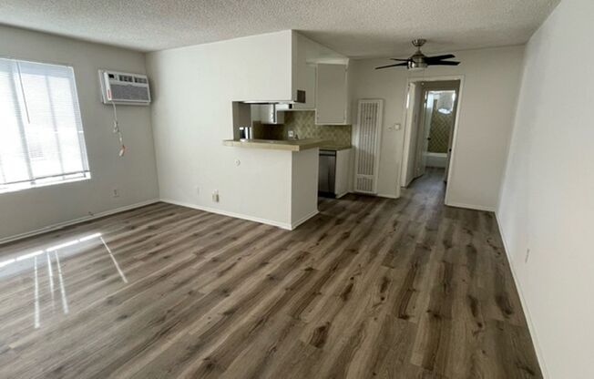 1 bed, 1 bath, $2,245, Unit 06