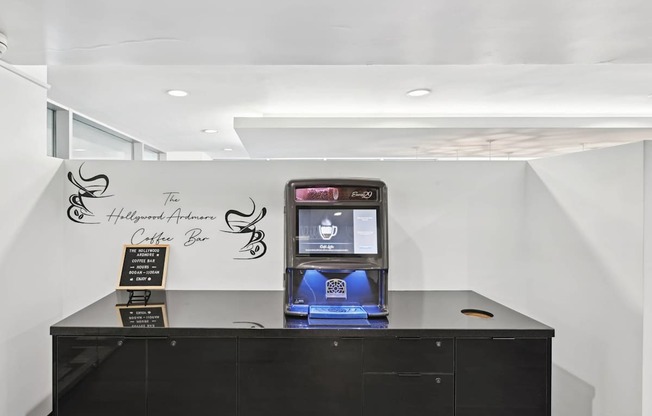 LUXURY APARTMENTS IN LOS ANGELES, CA