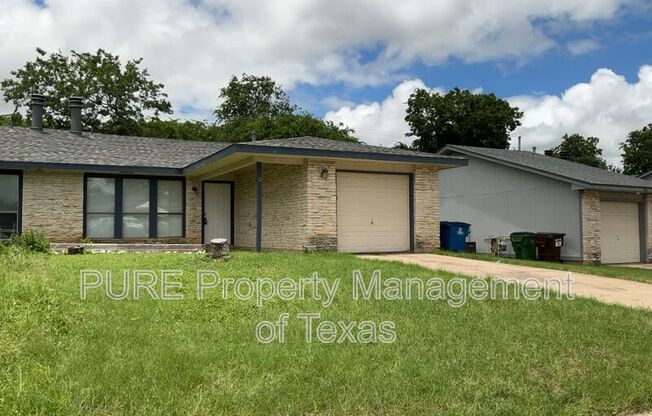 604 COUNTRY AIRE DR