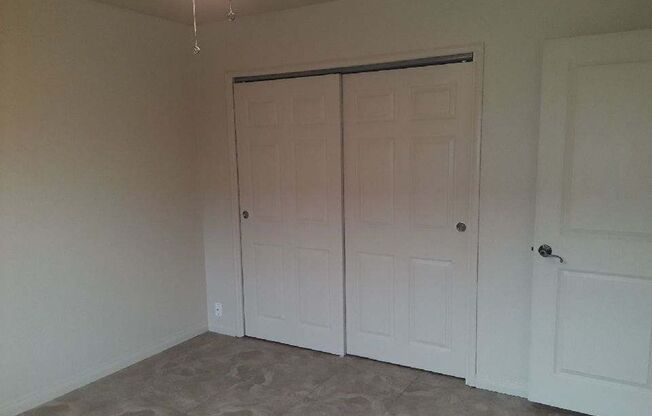 2 Bed 1 Bath Apartment for Rent with 2 carport parking spaces