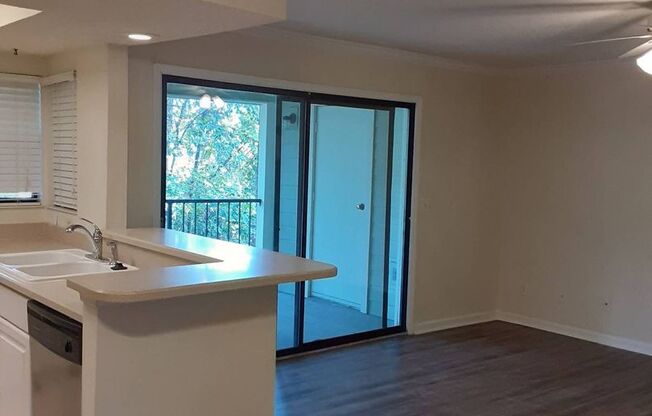 2 beds, 2 baths, $1,950