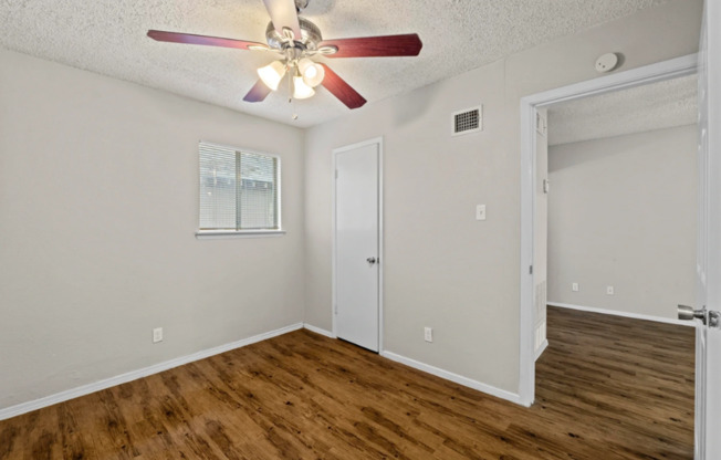 1 bed, 1 bath, 595 sqft, $1,275, Unit 4510-109