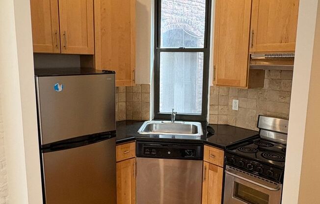430 East 89th St
