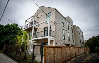 104 - Greeley Apartments PDX