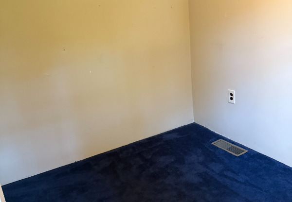 748 THAYER AVE