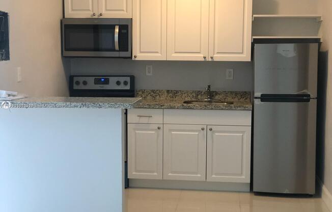 1479 NORTHWEST 16 ST