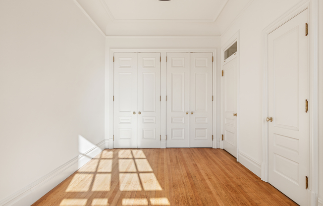 1 bed, 1 bath, 553 sqft, $5,650, Unit 1331