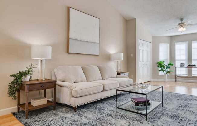 Living Room With Ceiling Fan & Light