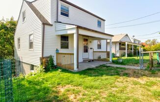 Beautiful Home in Laurel Gardens, Ross Township