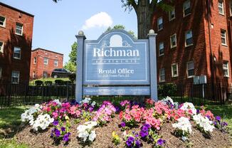 Richman Apartments