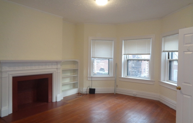 6 BEALS ST
