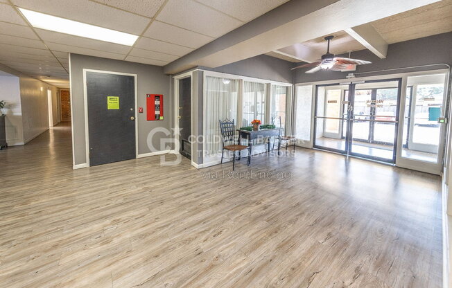 1 bed, 1 bath, 650 sqft, $680, Unit 208