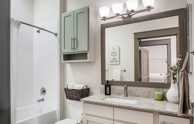 Varela Westshore Apartments