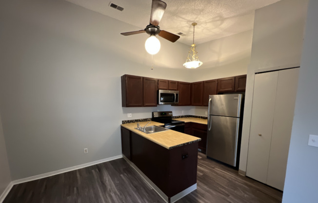 Studio Apartment in the Sable Cove Community!