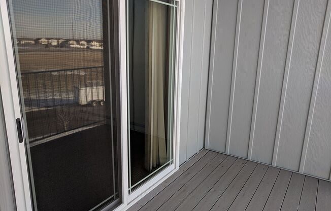 1 bed, 1 bath, 718 sqft, $985, Unit 627-307