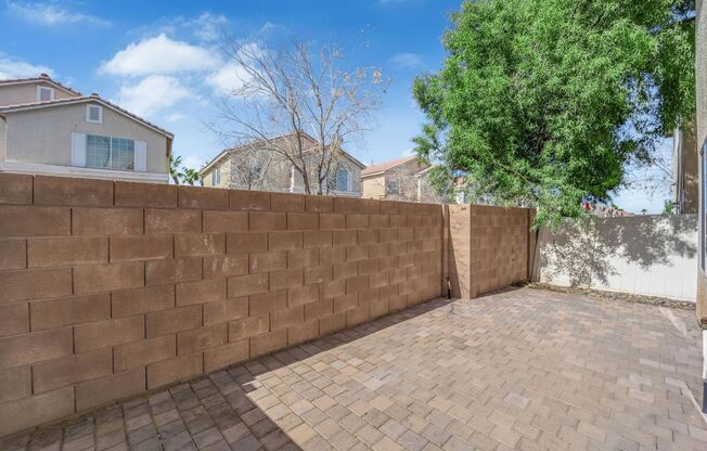 Welcome to 7330 Phlox Road – Comfort, Style, and Convenience All in One