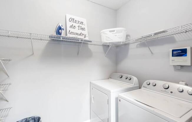St. Ives Crossing apartments in Stockbridge Georgia photo of laundry room