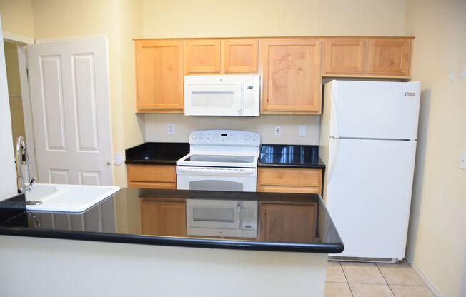 1 bed, 1 bath, $1,250, Unit # 214