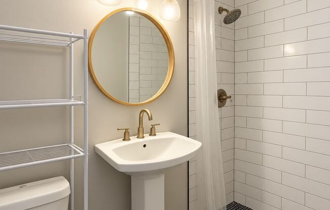 Spacious Two Bedroom + Den Home in West Powelton!