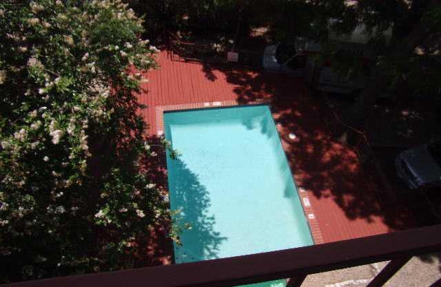 UT PRE LEASE: 2 bd/ 2 ba North Campus Condo. Short walk to UT. View of UT Tower!