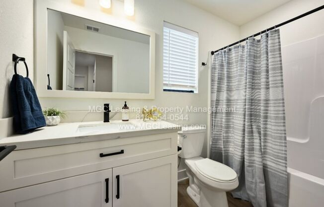 3 beds, 2.5 baths, 1,463 sqft, $1,945, Unit 6517 Marsh Ave