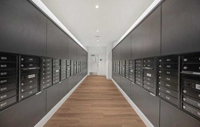 Collect your mail and deliveries in our 24/7 self-serve package room.