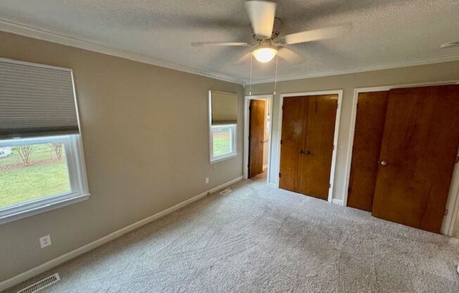 3 beds, 2.5 baths, $2,199