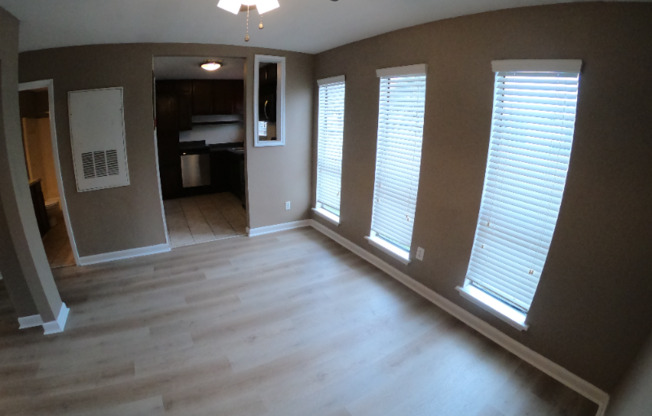 404 Manuel Dr