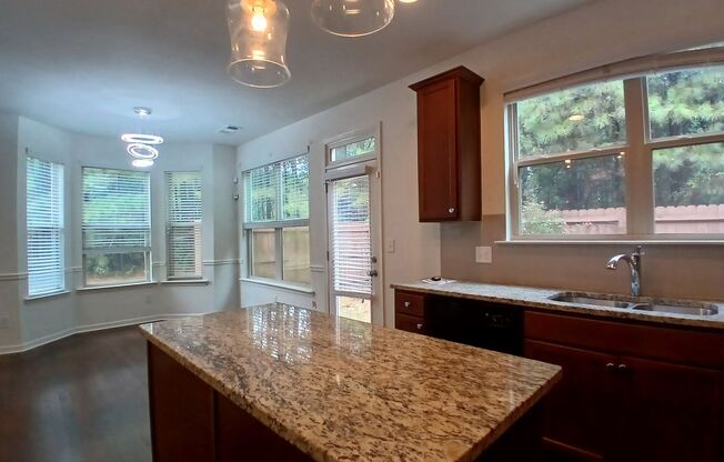 3 beds, 2.5 baths, $2,195