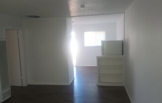 1 bed, 1 bath, 550 sqft, $750, Unit Unit 1