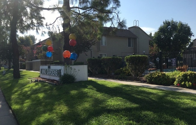 Studio, 1 bath, 436 sqft, $1,225, Unit 33