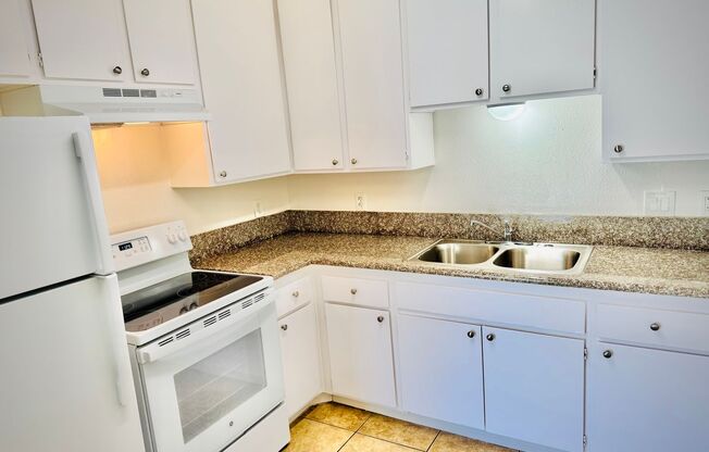 1 bed, 1 bath, $1,850, Unit 57