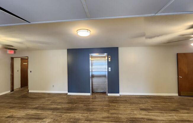 1 bed, 1 bath, 742 sqft, $825