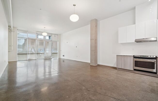 1 bed, 1 bath, 1,203 sqft, $2,800, Unit 103
