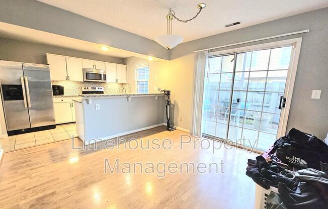 435 CHATTERTON DR