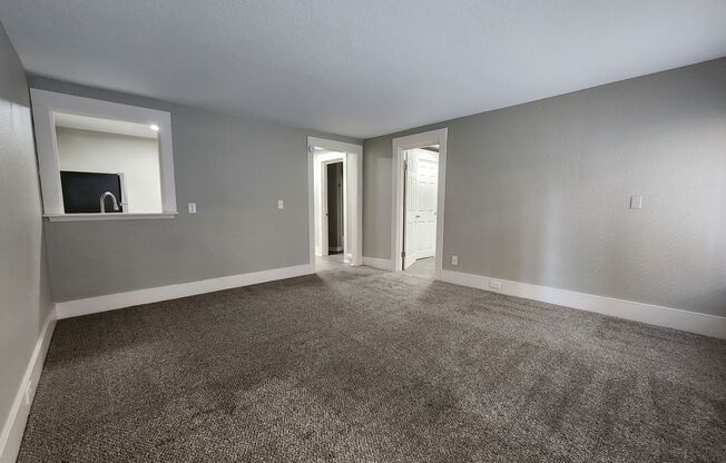 1 bed, 1 bath, 520 sqft, $1,200, Unit 105