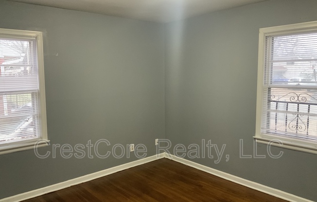 1641 WALTER ST