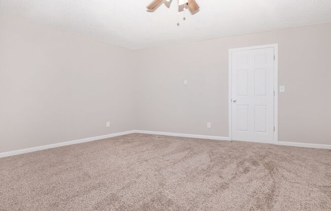 2 beds, 1 bath, 760 sqft, $1,029, Unit 2005-7