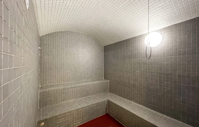 1 bed, 1 bath, 780 sqft, $3,200, Unit 714