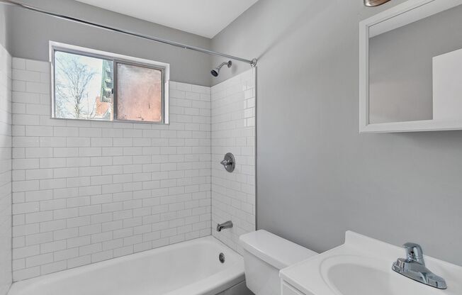 Newly Renovated 1 Bedroom