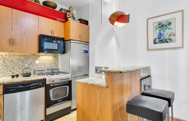57 W 58 ST