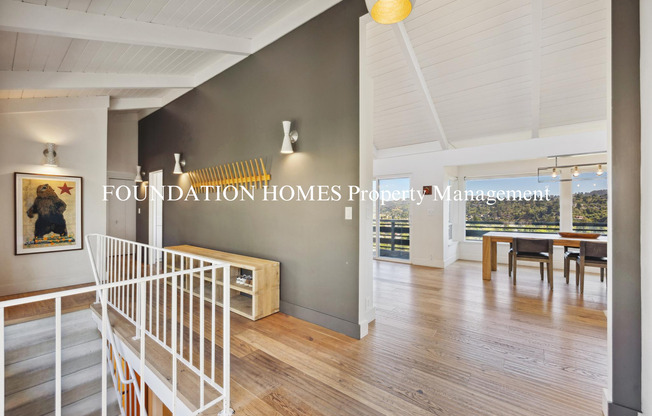 4BD+ Indoor/Outdoor Living in Coveted Boyle Park!  View!  Solar! FOUNDATION