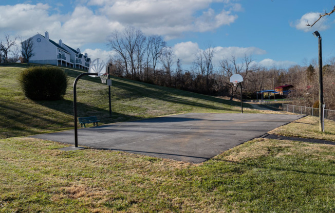 Basketball Courts  | Apartments Homes for rent in Johnson City, TN | Sterling Hills