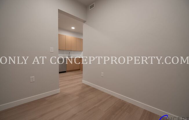 1 bed, 1 bath, 600 sqft, $1,799, Unit 1-211