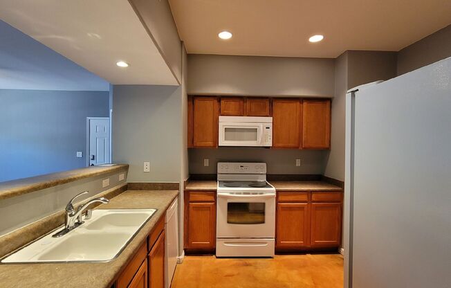 2 beds, 2 baths, $1,450, Unit UNIT 1156