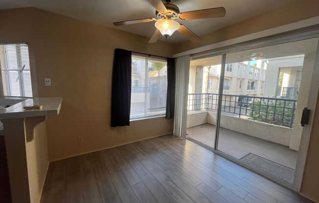 2 beds, 2.5 baths, $3,300, Unit Unit 106