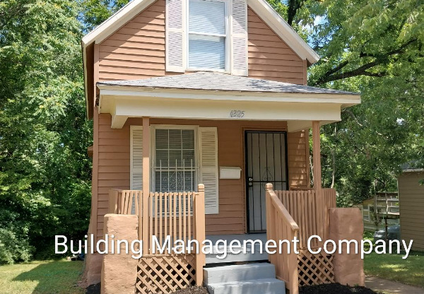 4325 GARFIELD AVE