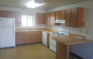 2 beds, 1 bath, 845 sqft, $995, Unit 1210 Quinella