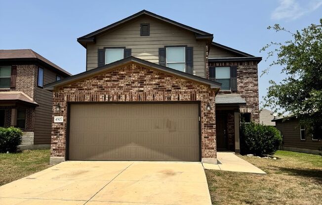Ready for Move In! Spacious 4 bedroom 3 bath in Southton - Southeast SA